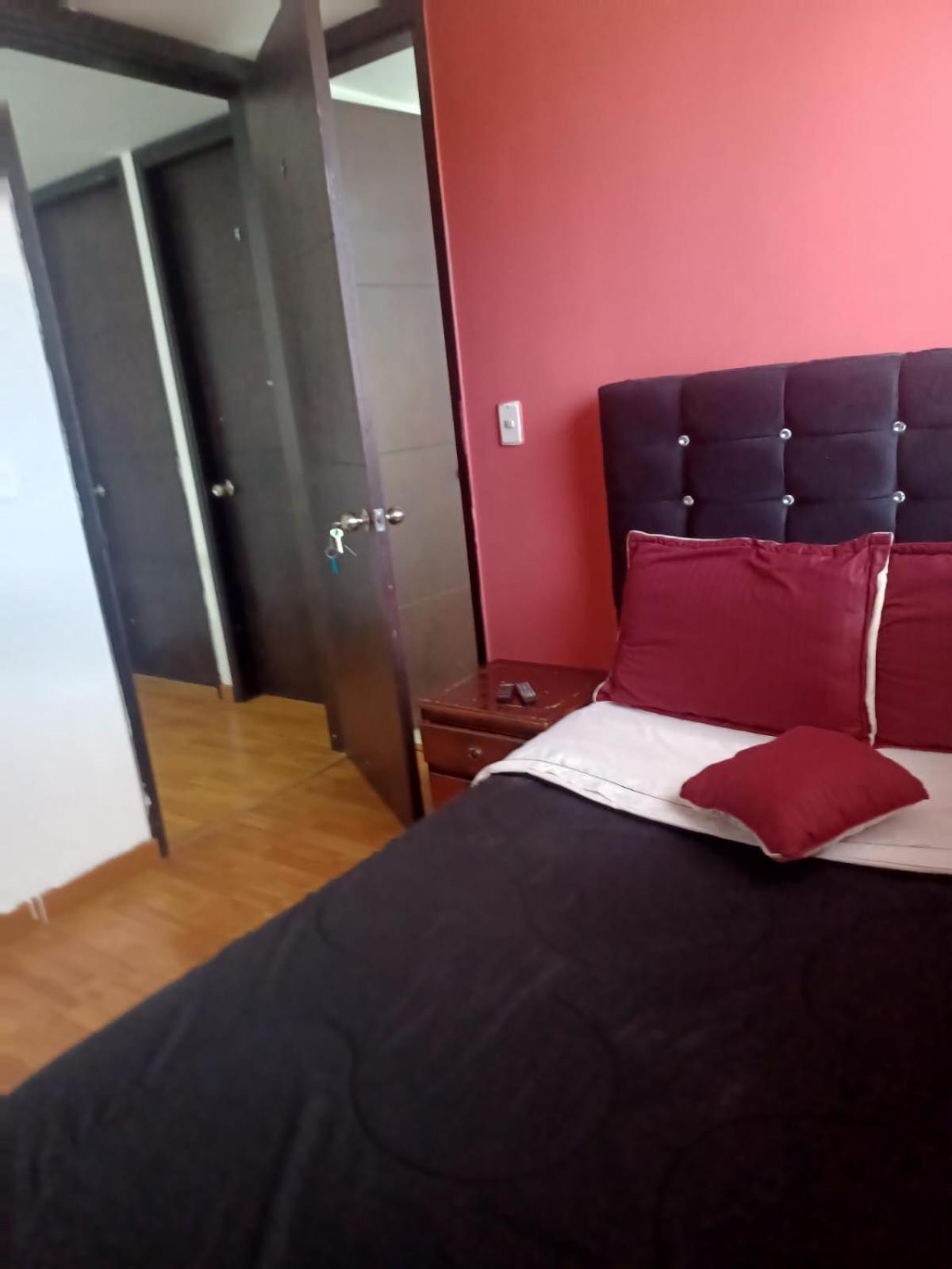 Sector De Corferias , Y A 5 Cuadras, Embajada Americana 10 Cuadras, Cerca Al Can , G 12 , Universidad Nacional , Aeropuerto A 2 Cuadras Estacion Ciudad Universitaria Marque-tresdiecisietecincoveintisieteveintiseistreintayu Appartement *